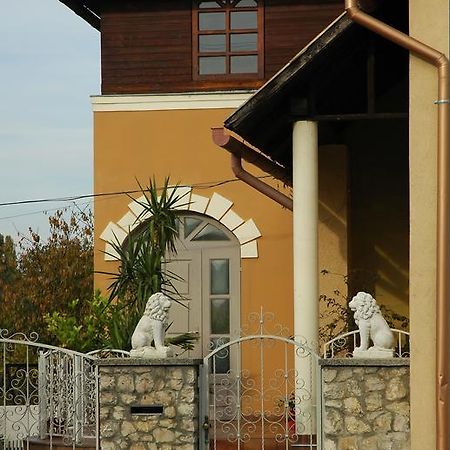 Álom Kuckó Apartman Zalaegerszeg Habitación foto